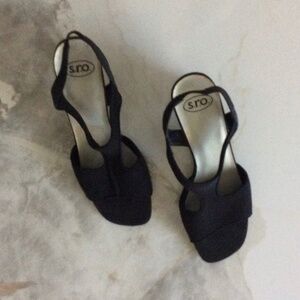 S.R.O. Sling-Back Sandals with Block Heels *BLACK*